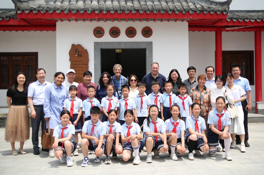 2024年邀请UIL官员赴金山考察代际学习.jpg